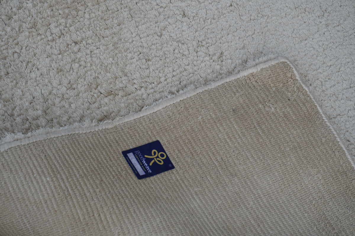Goodweave Certified Silk Shag Carpet