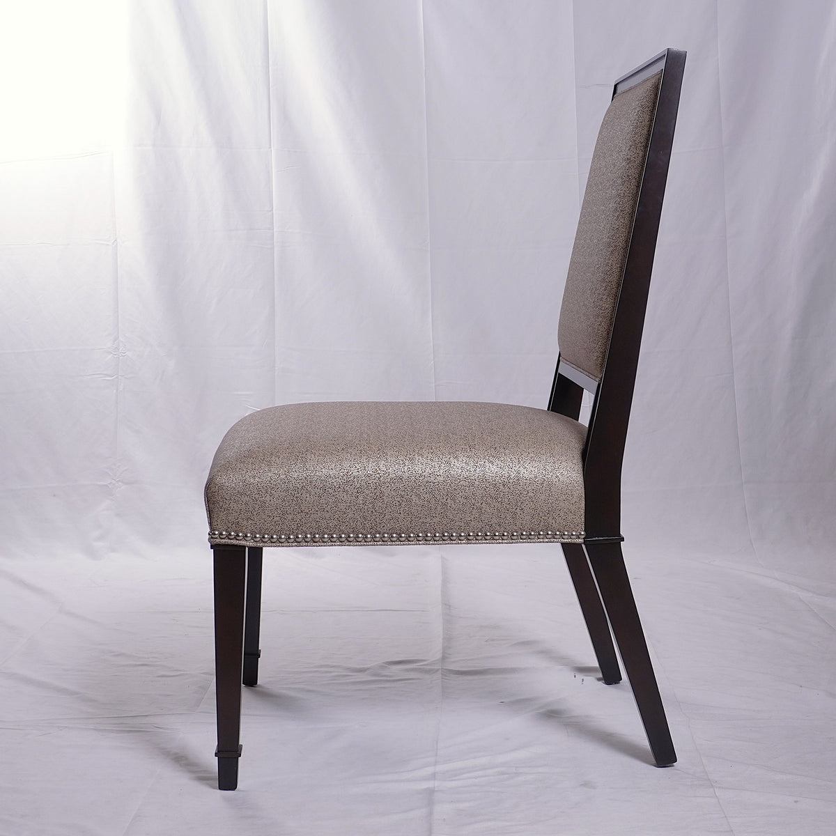 Michael Weiss Leighton Dining Chairs by Vanguard Furniture, Set of 8