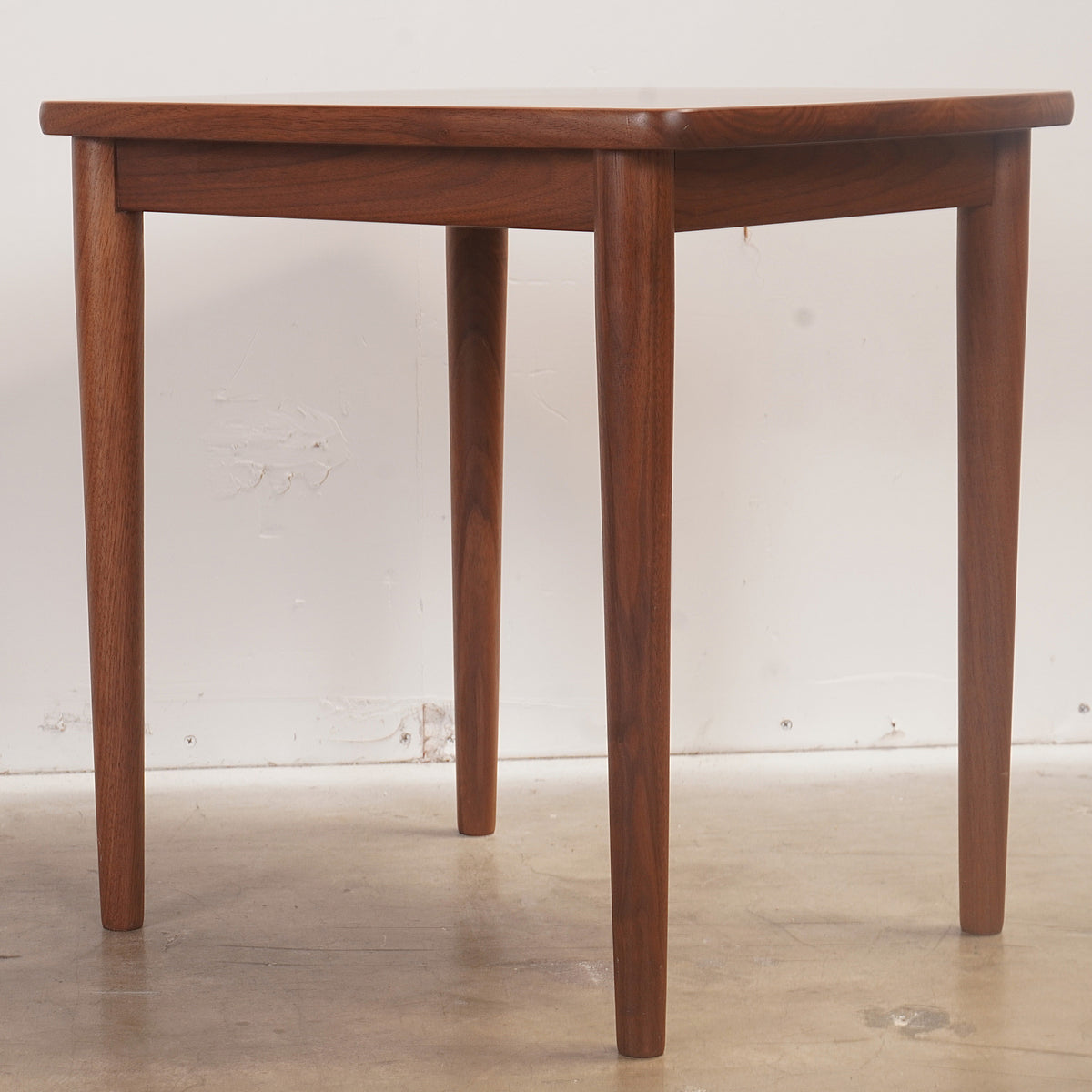 Skagen Nesting Tables from DWR