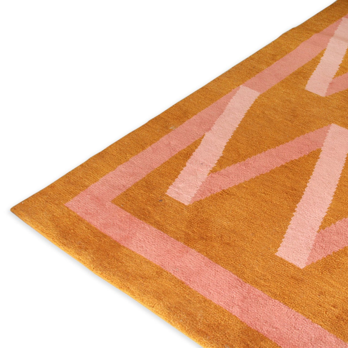 Nordic Knots Folding Ribbon Carpet (9 ft x 12 ft)
