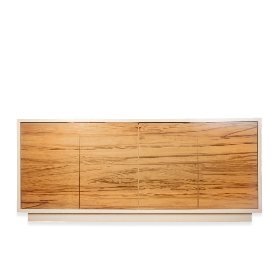 Wüd The Red and White Media Console